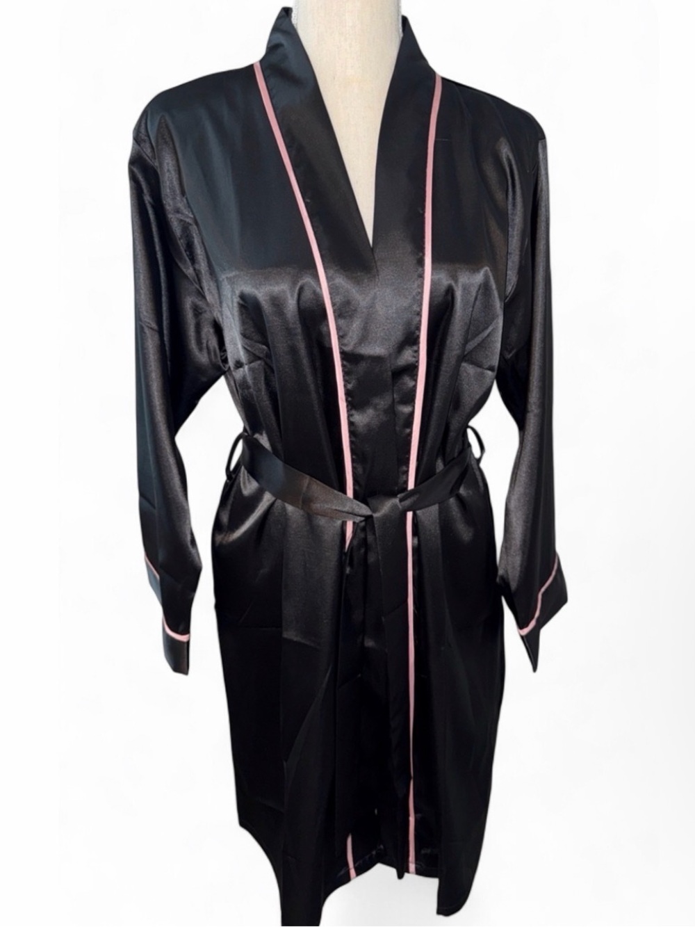 NWT Daydream Berkshire Home Black Satin Robe Pink Piping XL